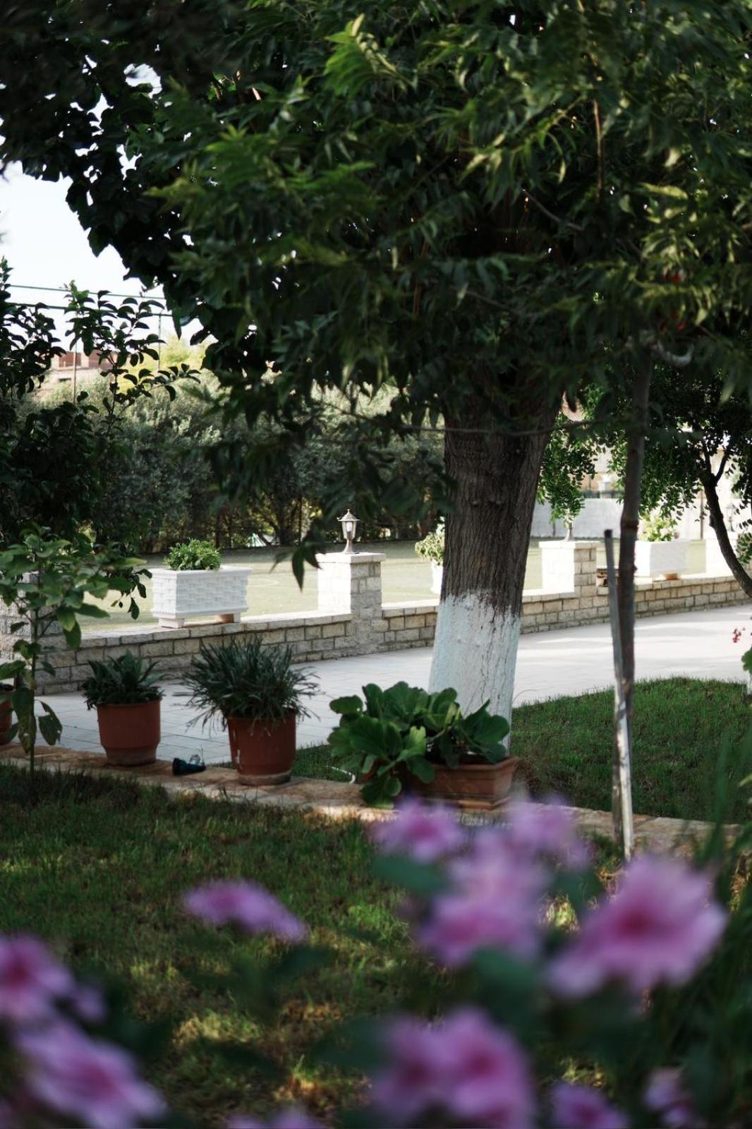 Gardenia Rooms Саранда Екстер'єр фото